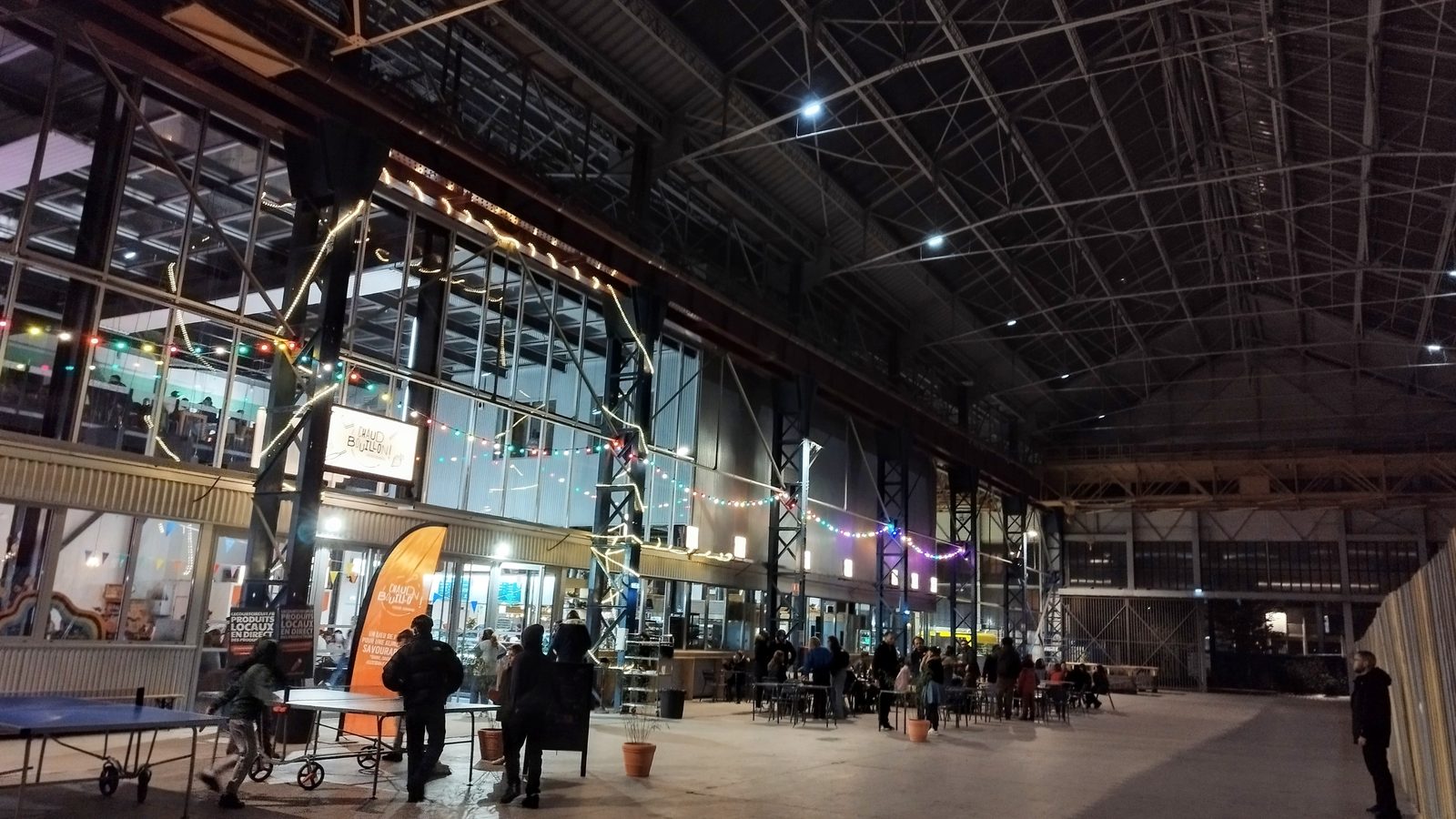 Danser le rock dans les Flandres — Chaud Bouillon, Lille