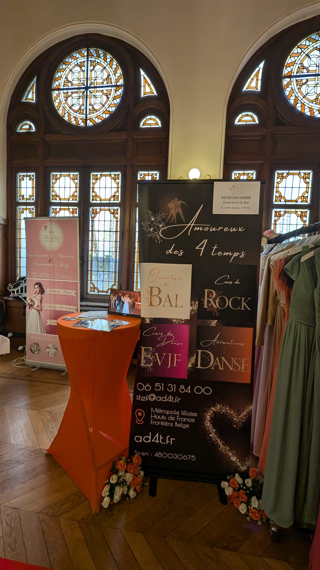 Stand Amoureux des 4 Temps au salon du mariage d'Armentières, métropole lilloise